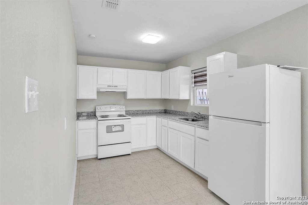 1303 Philadelphia Street Laredo TX 78041