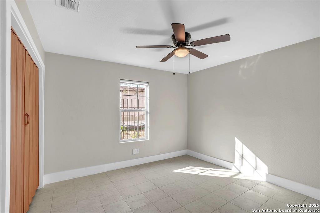 1303 Philadelphia Street Laredo TX 78041