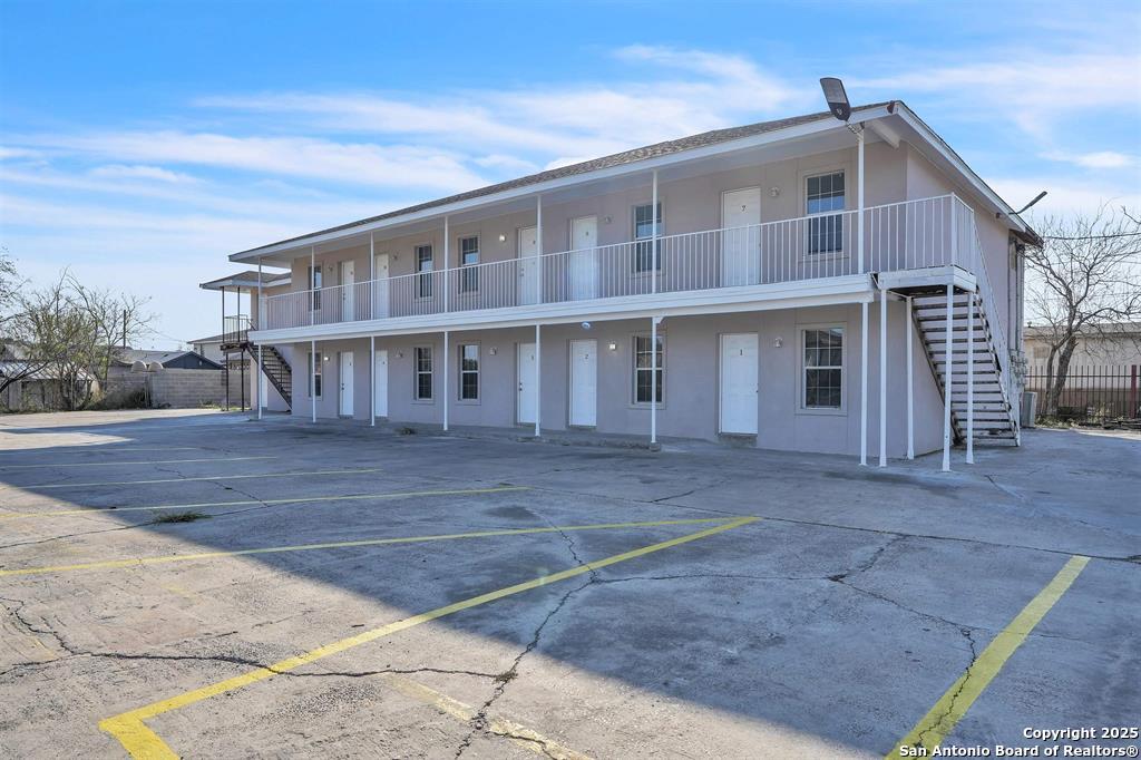 1303 Philadelphia Street Laredo TX 78041