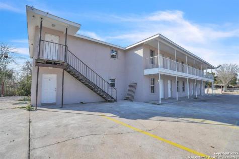 1303 Philadelphia Street Laredo TX 78041
