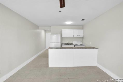 1303 Philadelphia Street Laredo TX 78041