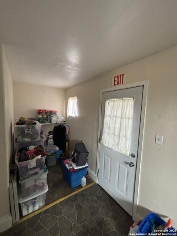 22745 State Highway 16 S Von Ormy TX 78073