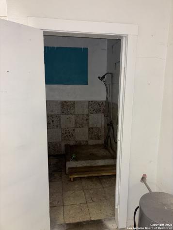 22745 State Highway 16 S Von Ormy TX 78073