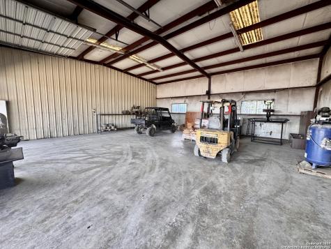 8495 Us Highway 87 San Antonio TX 78263