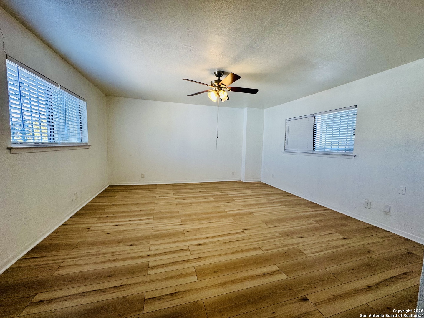 939 W Hildebrand San Antonio TX 78201