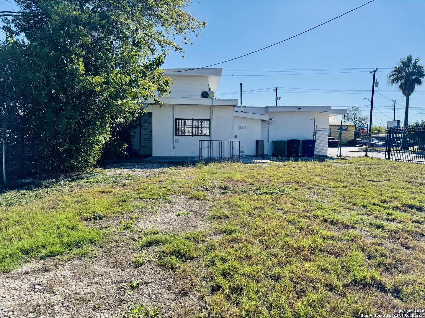 939 W Hildebrand San Antonio TX 78201