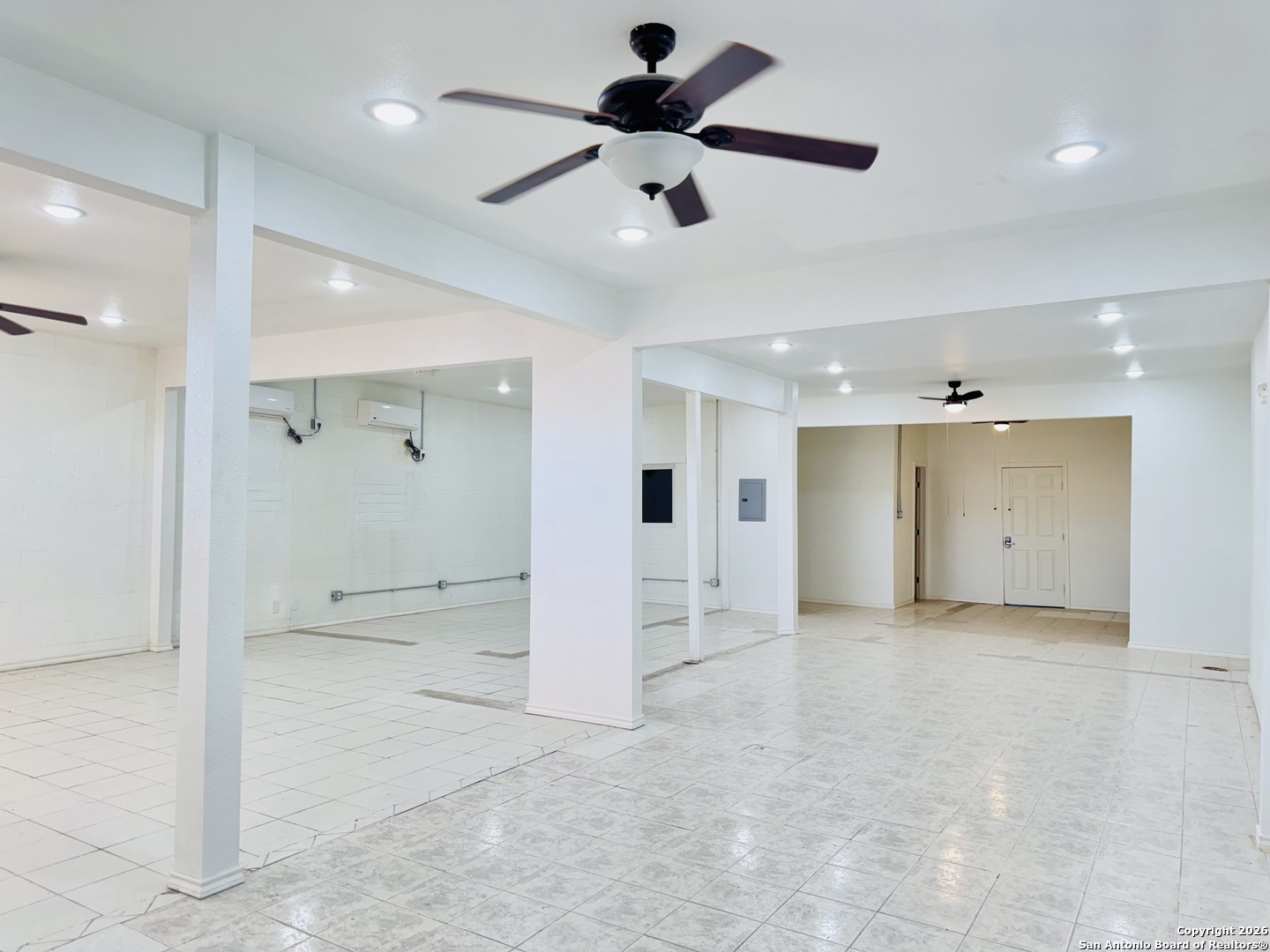 939 W Hildebrand San Antonio TX 78201