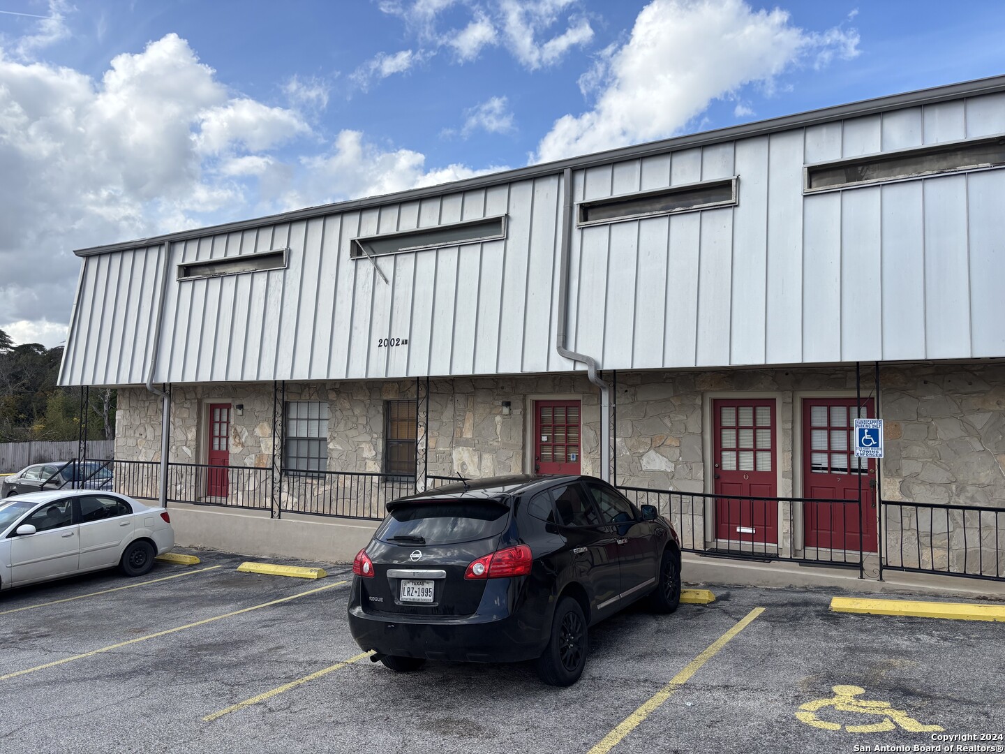 2002 NW Military San Antonio TX 78213