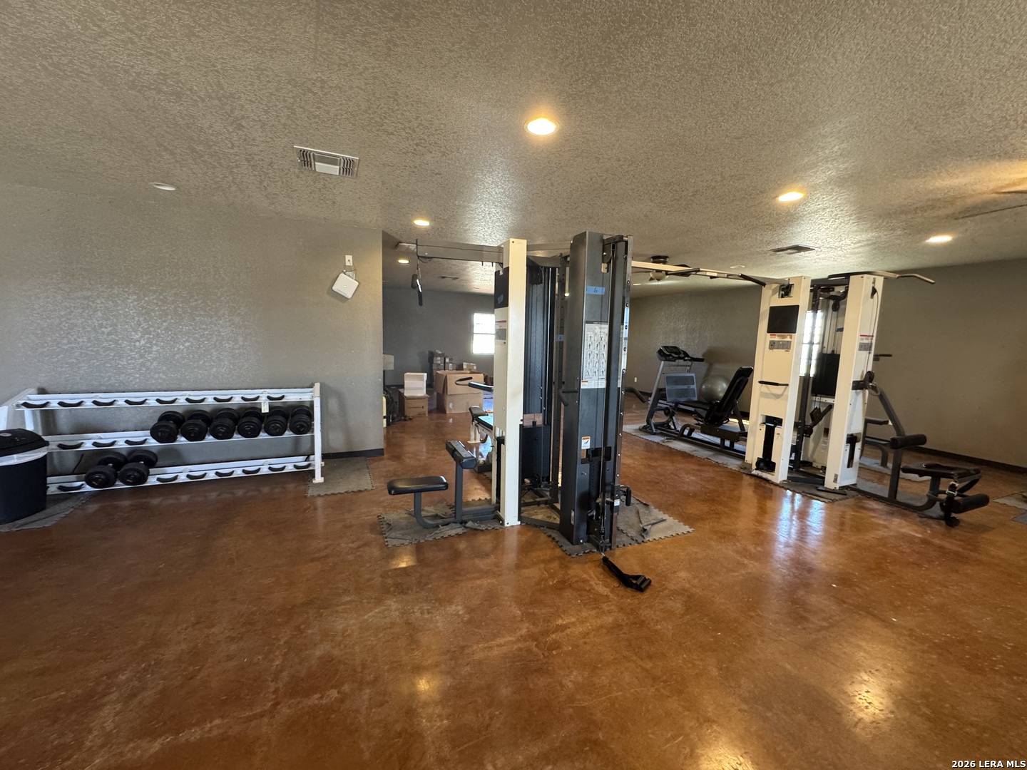 612 Service County Road Carrizo Springs TX 78834