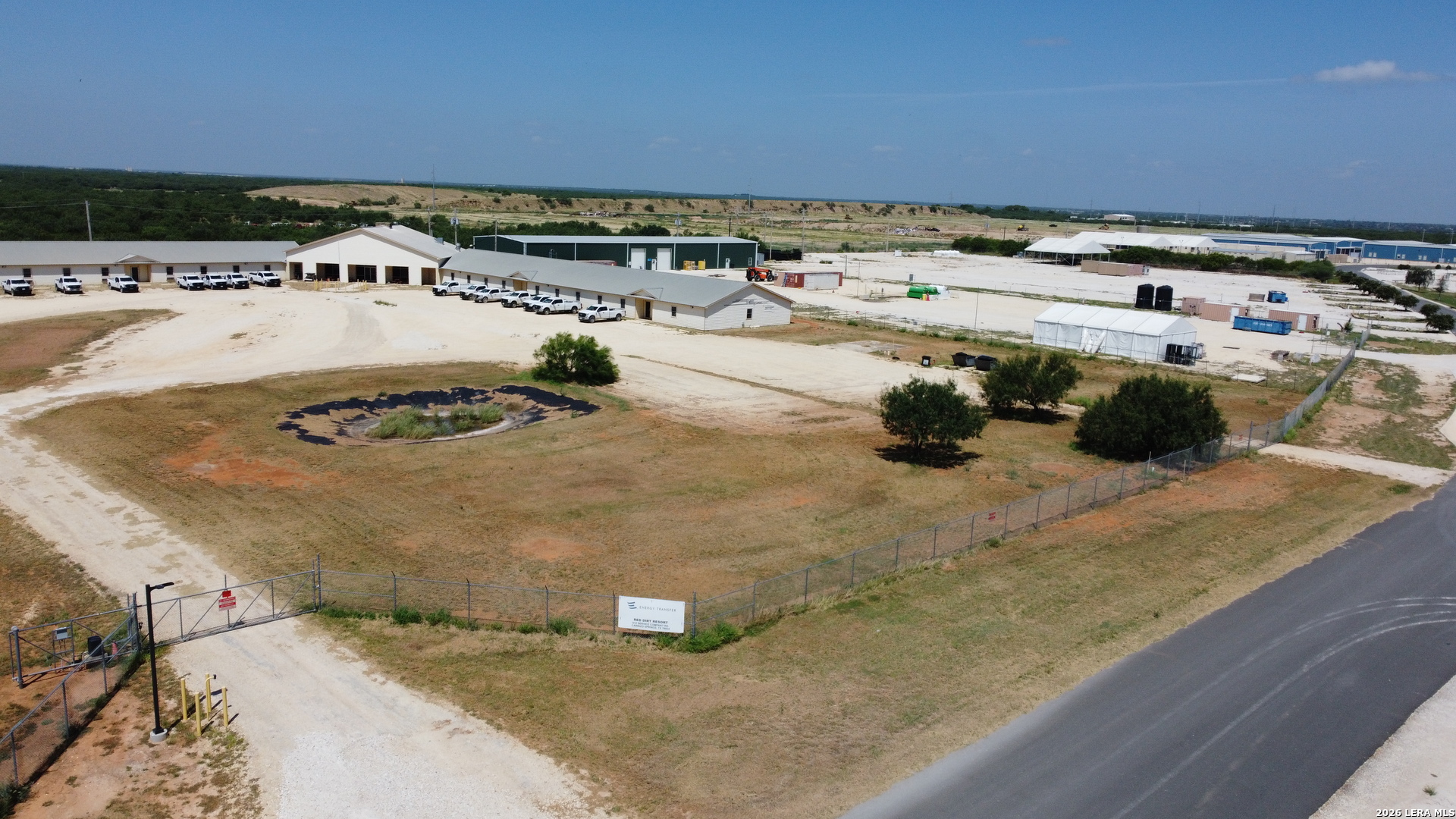 612 Service County Road Carrizo Springs TX 78834