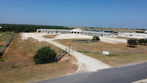 612 Service County Road Carrizo Springs TX 78834