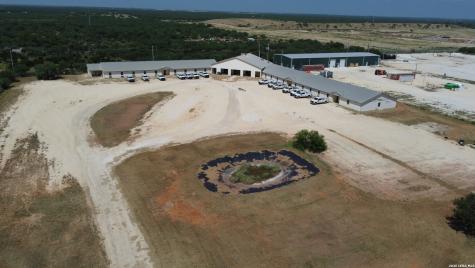 612 Service County Road Carrizo Springs TX 78834