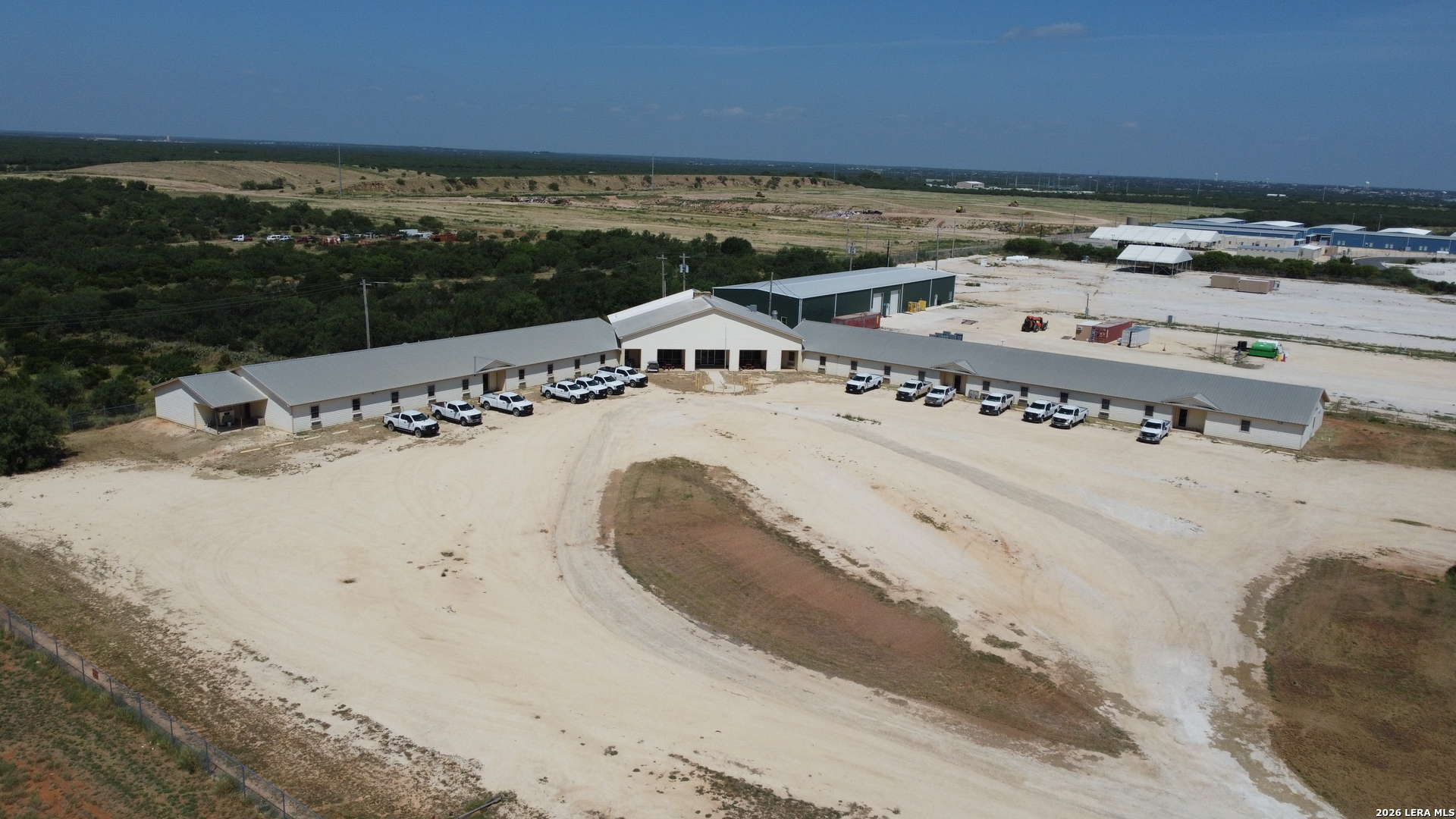 612 Service County Road Carrizo Springs TX 78834