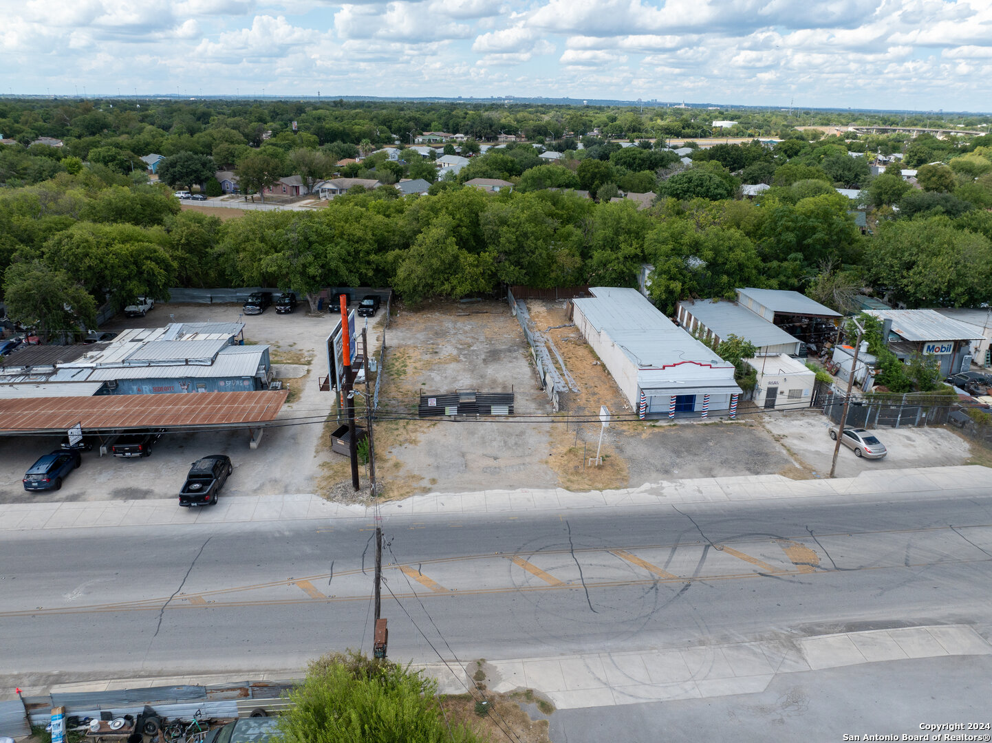 2131 Frio City San Antonio TX 78226