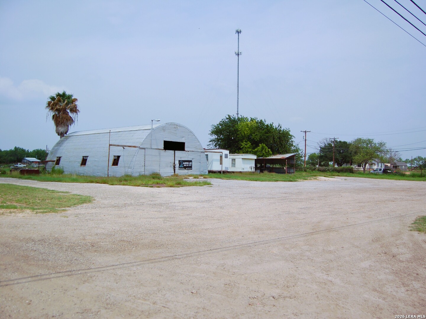 2098 E Fm 140 Pearsall TX 78061