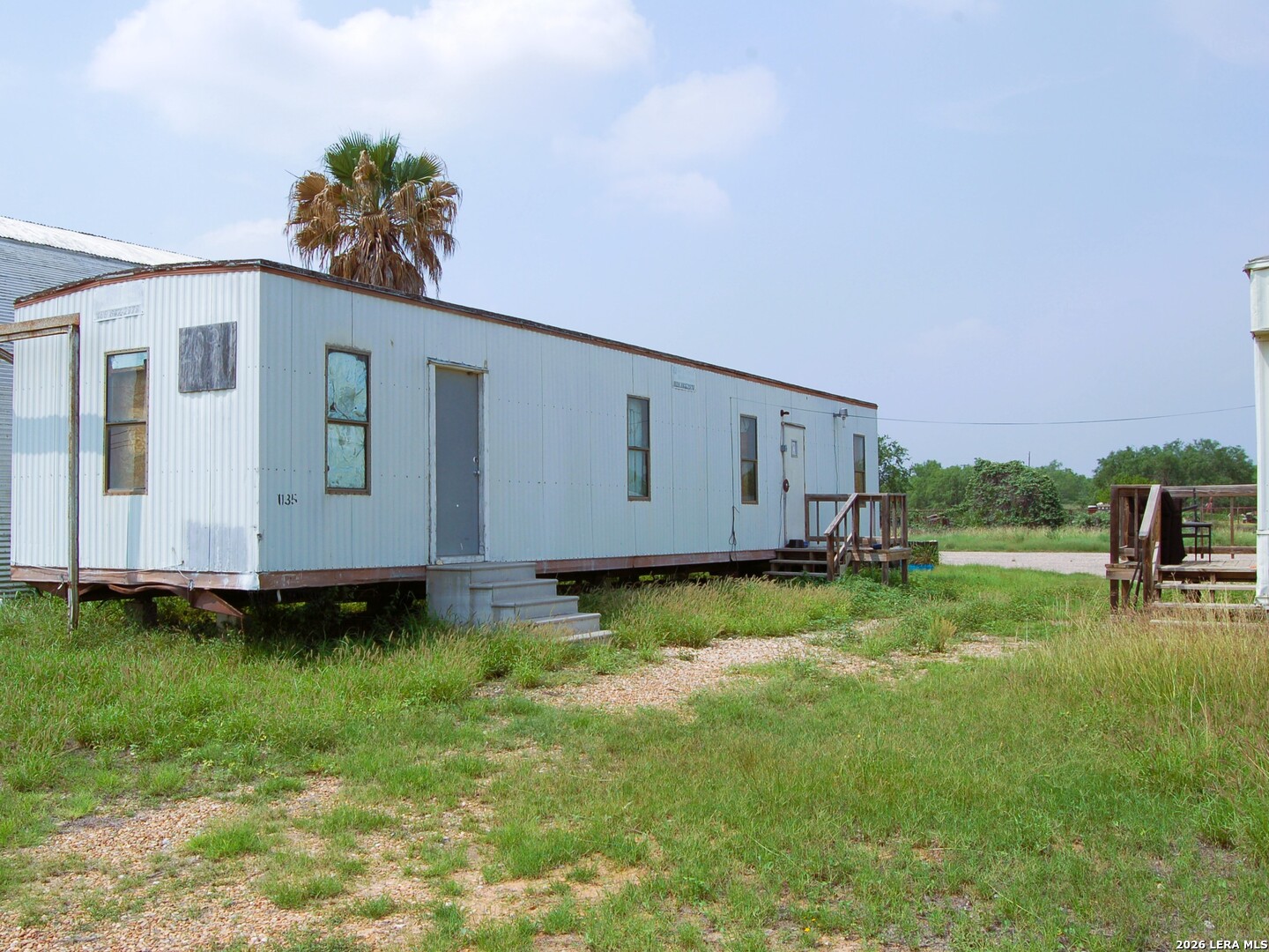 2098 E Fm 140 Pearsall TX 78061