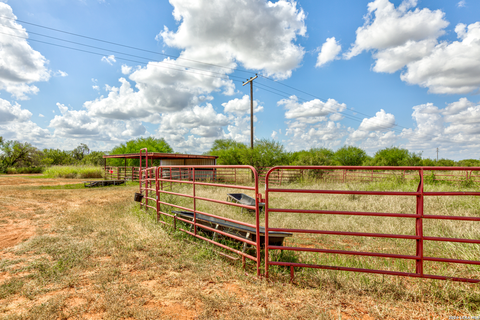 1160 W Highway 85 Dilley TX 78017