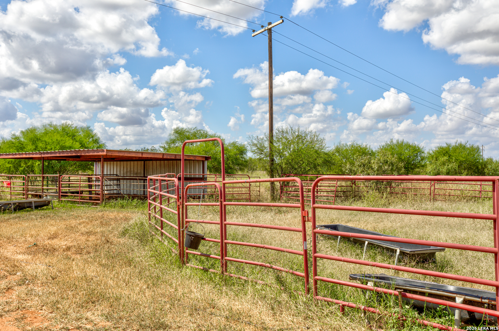 1160 W Highway 85 Dilley TX 78017