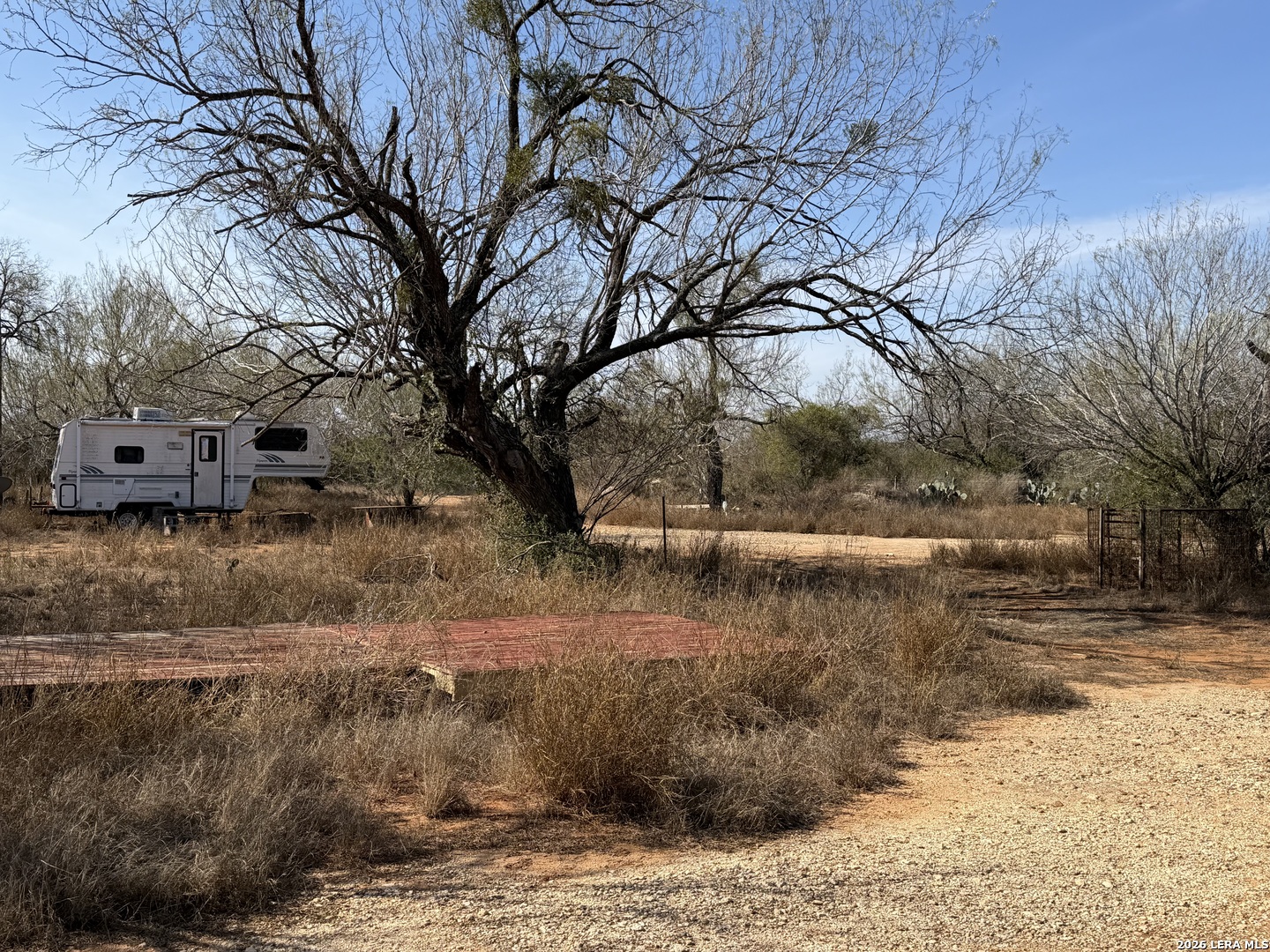 1160 W Highway 85 Dilley TX 78017