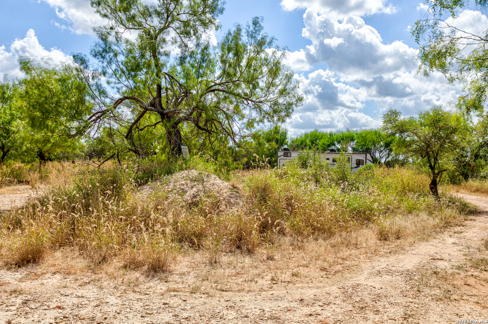 1160 W Highway 85 Dilley TX 78017