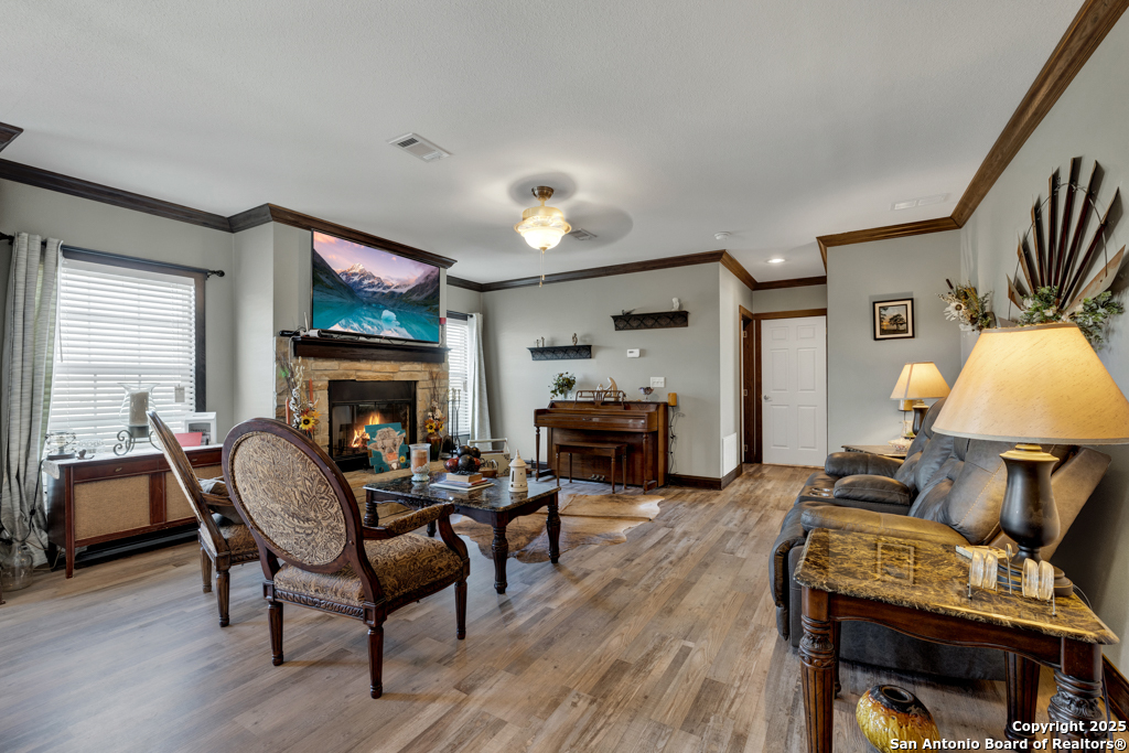 714 Union Wine New Braunfels TX 78130