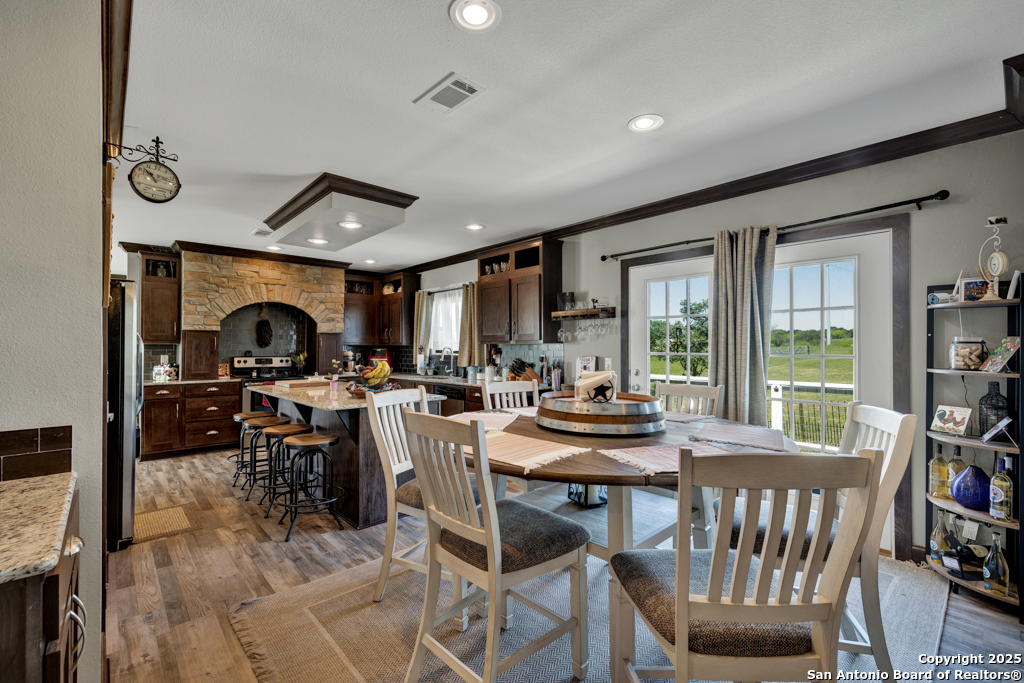 714 Union Wine New Braunfels TX 78130