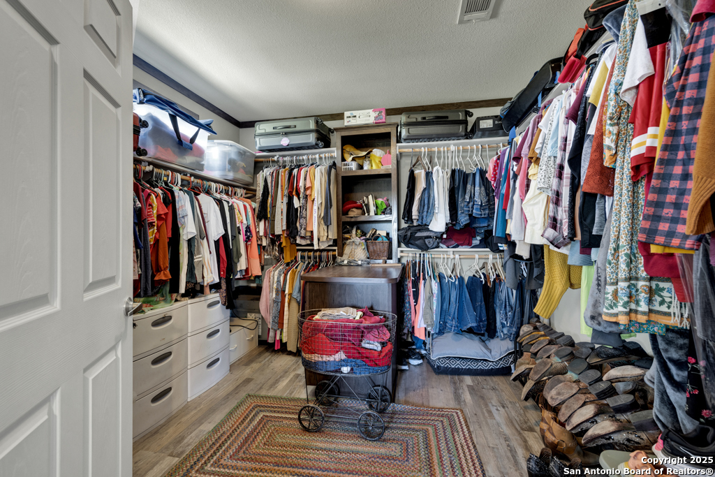 714 Union Wine New Braunfels TX 78130