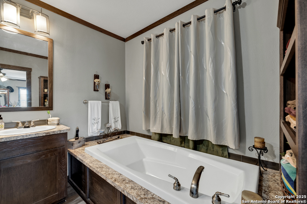 714 Union Wine New Braunfels TX 78130