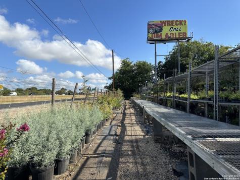 2700 SE Loop 410 San Antonio TX 78222