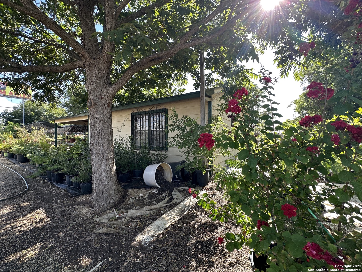 2700 SE Loop 410 San Antonio TX 78222