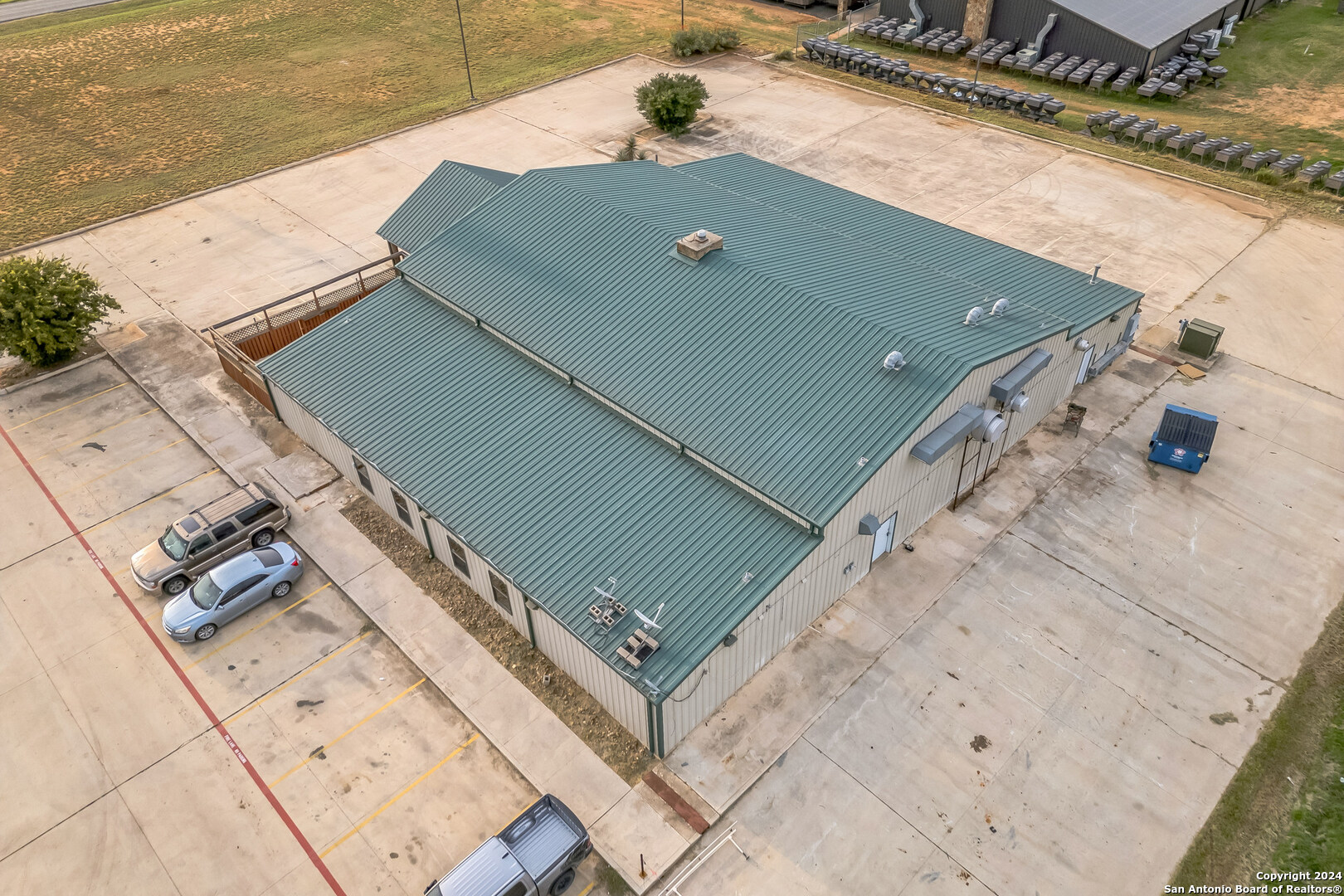 410 S Interstate 35 Pearsall TX 78061