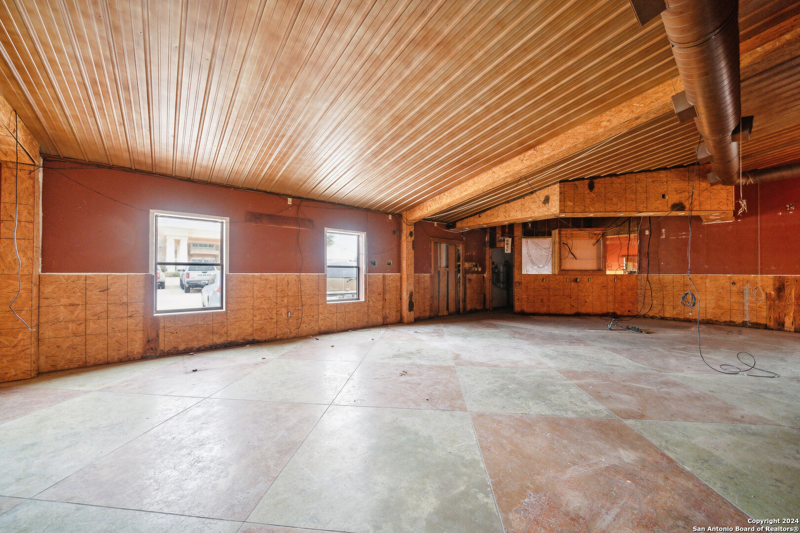 410 S Interstate 35 Pearsall TX 78061