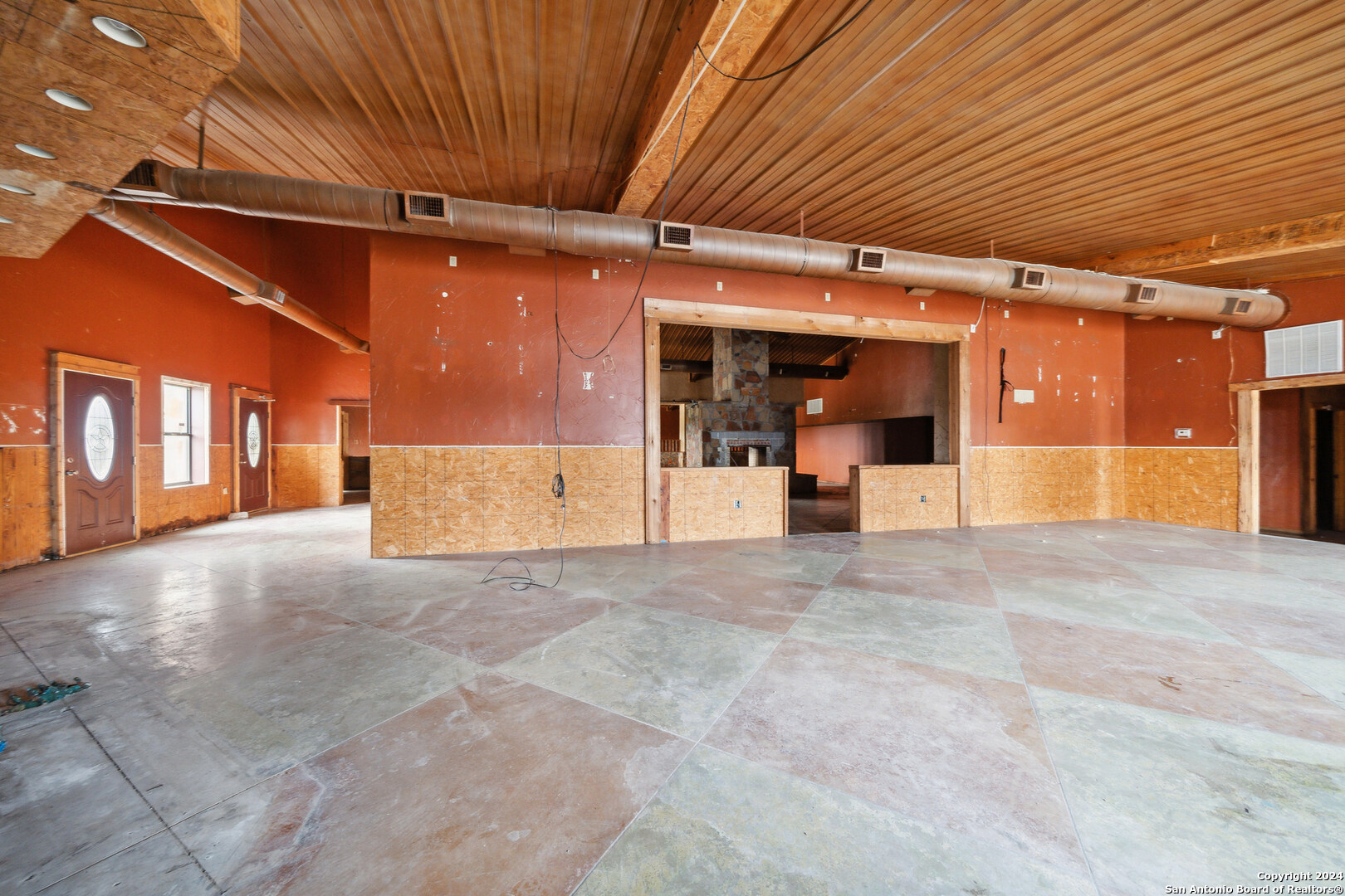 410 S Interstate 35 Pearsall TX 78061