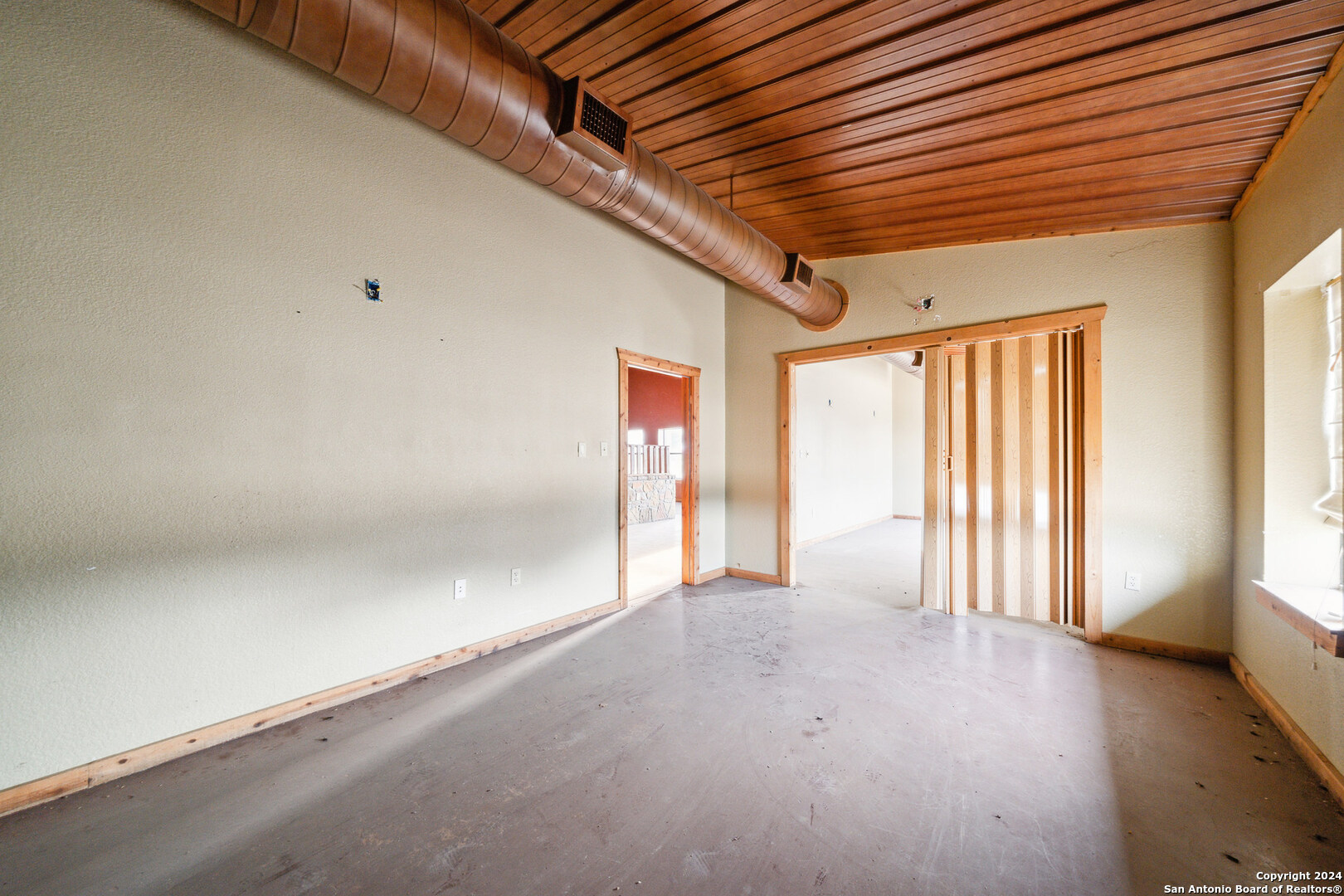 410 S Interstate 35 Pearsall TX 78061