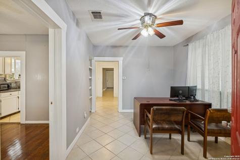 937 Culebra San Antonio TX 78201