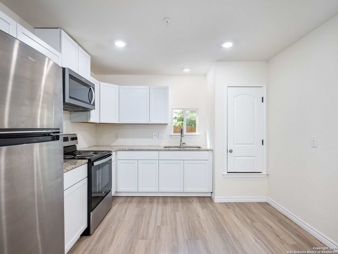 7302 Mary Abbott San Antonio TX 78221