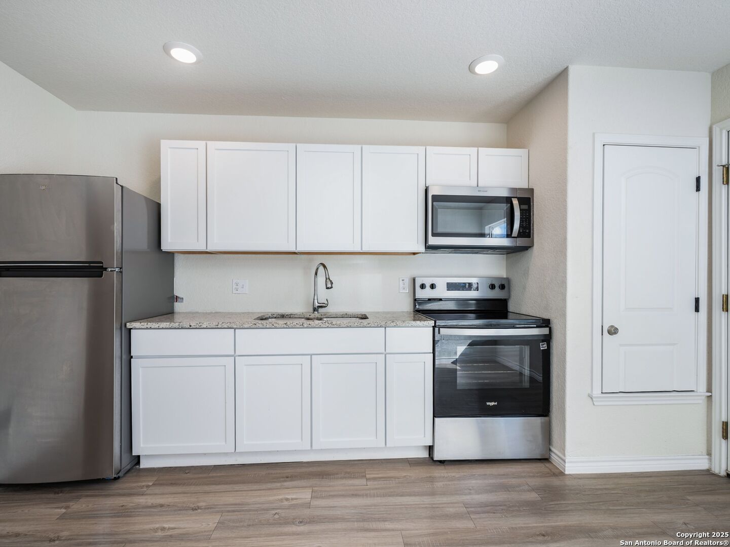 7302 Mary Abbott San Antonio TX 78221