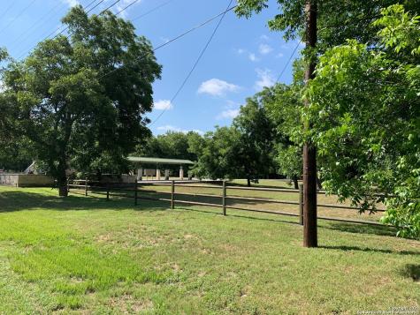 7320 New Sulphur Springs Road San Antonio TX 78263