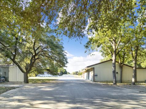 7320 New Sulphur Springs Road San Antonio TX 78263