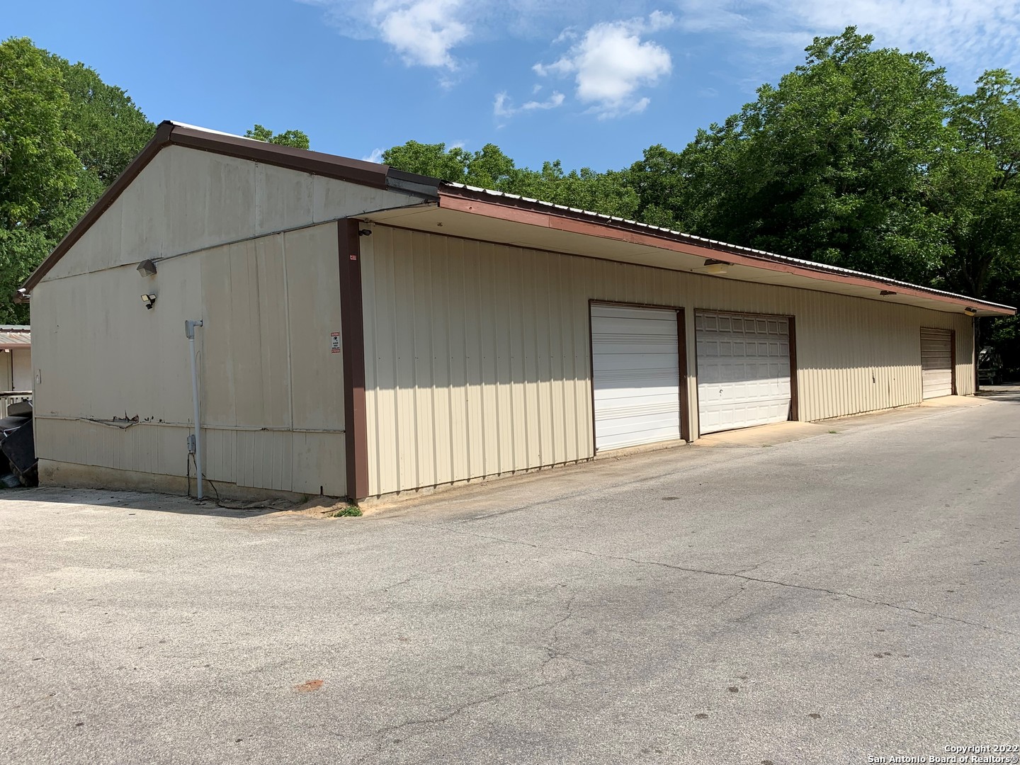 7320 New Sulphur Springs Road San Antonio TX 78263