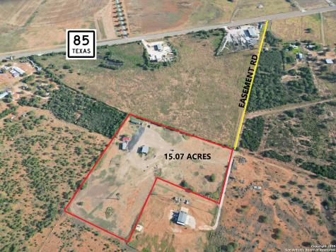 1750 W Highway 85 Dilley TX 78017