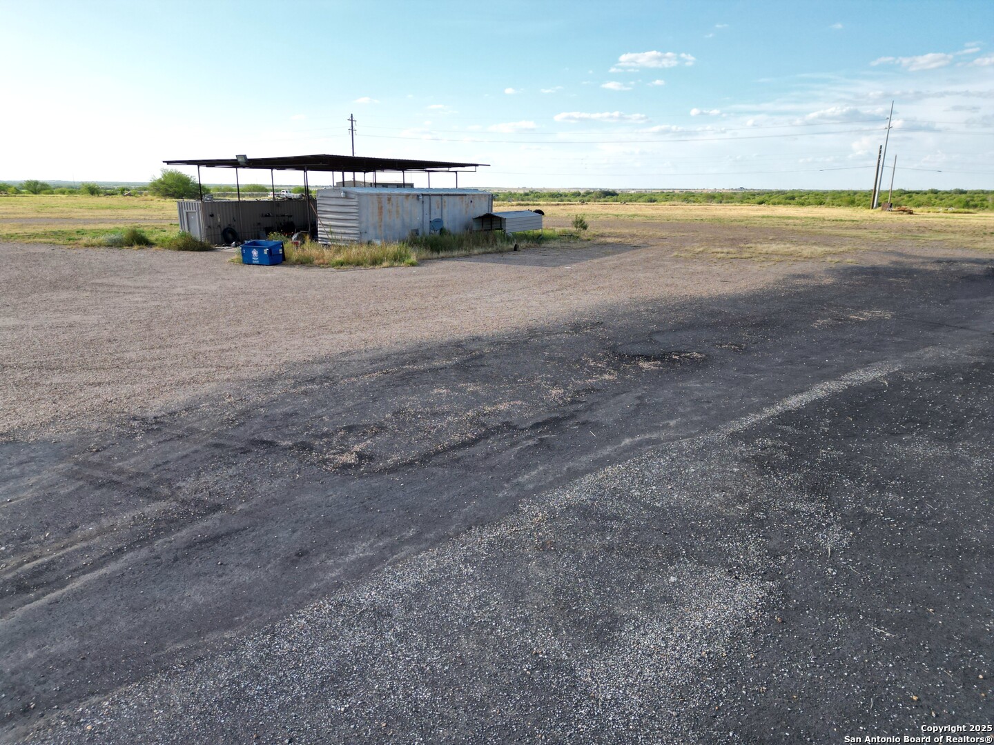 1750 W Highway 85 Dilley TX 78017