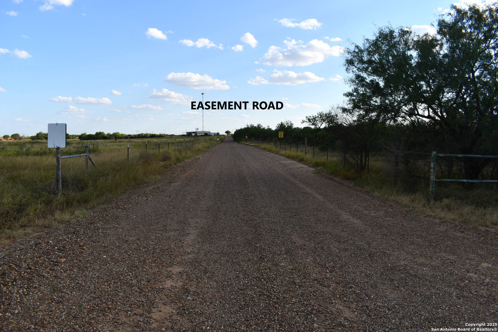 1750 W Highway 85 Dilley TX 78017