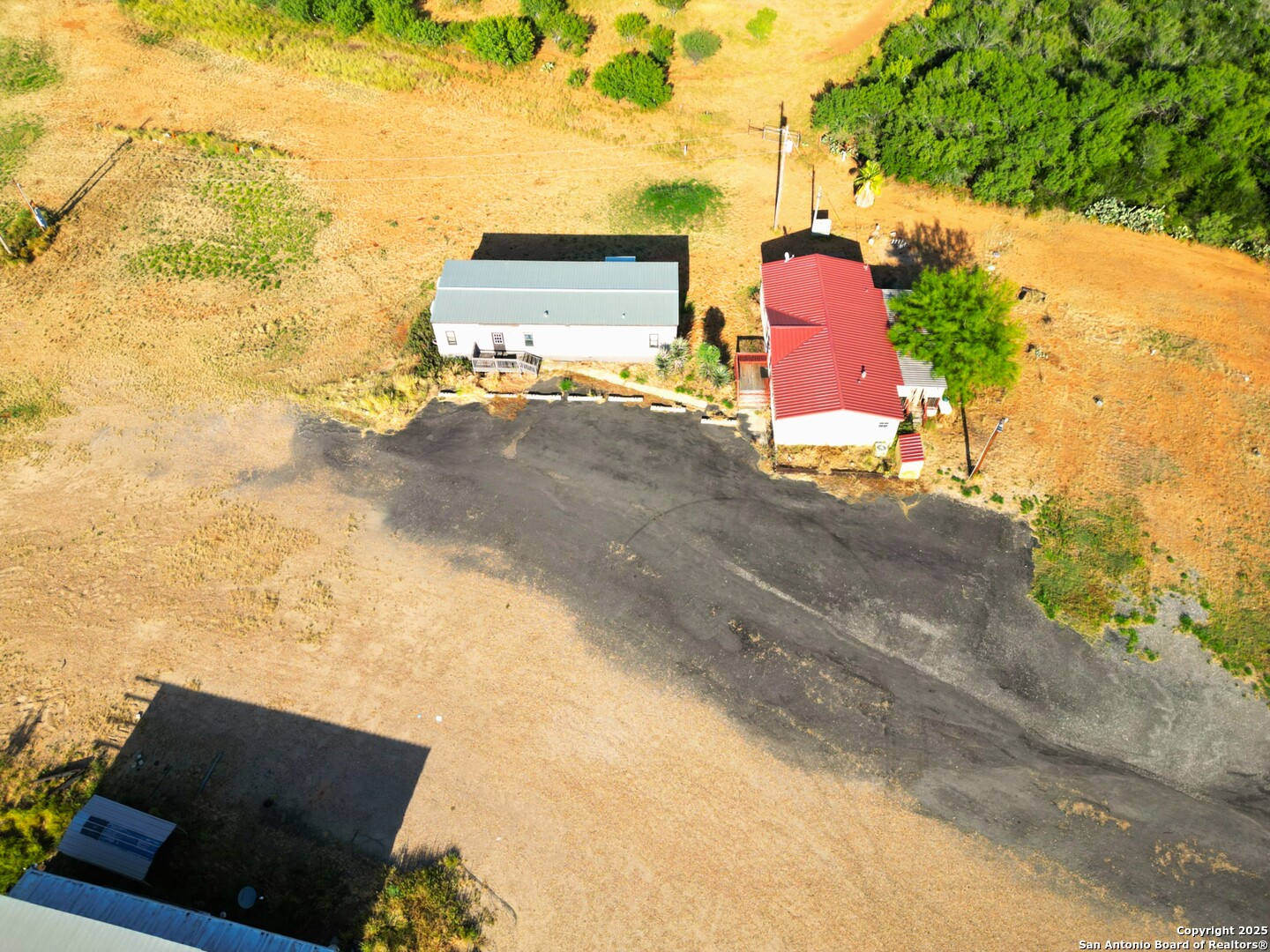 1750 W Highway 85 Dilley TX 78017