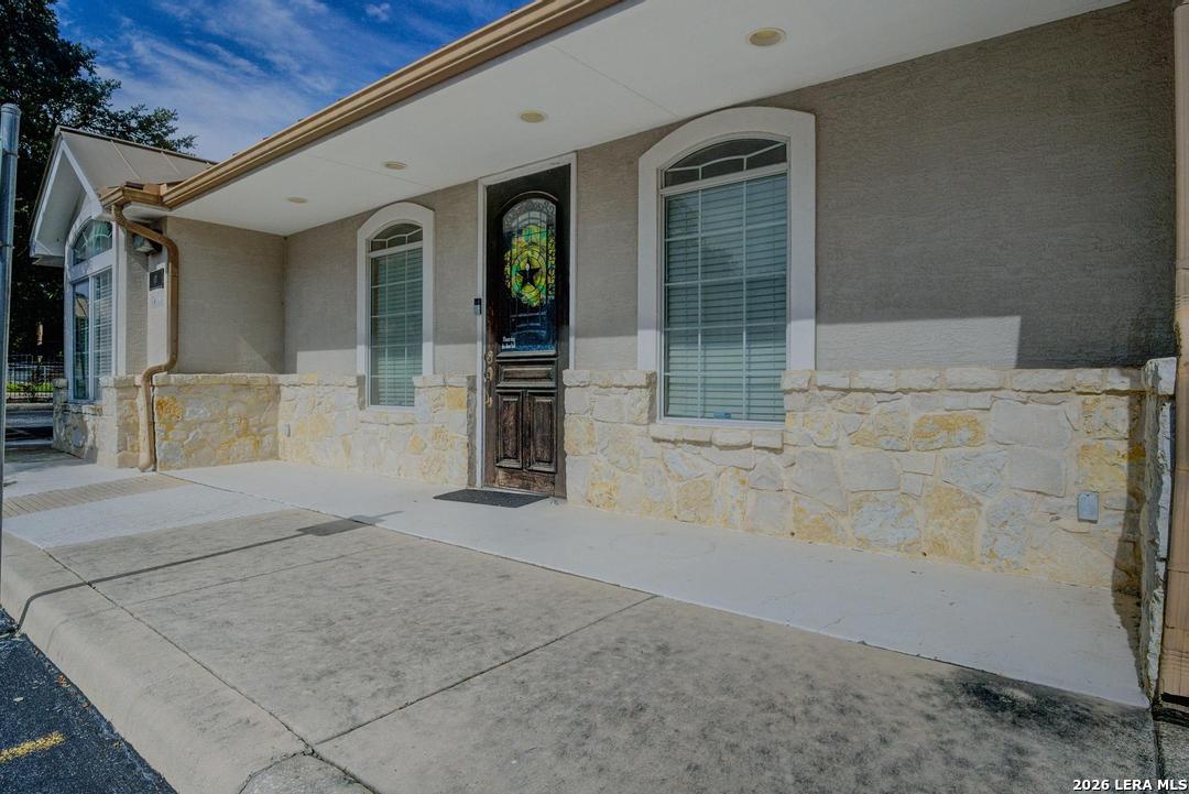4230 Gardendale Street San Antonio TX 78229