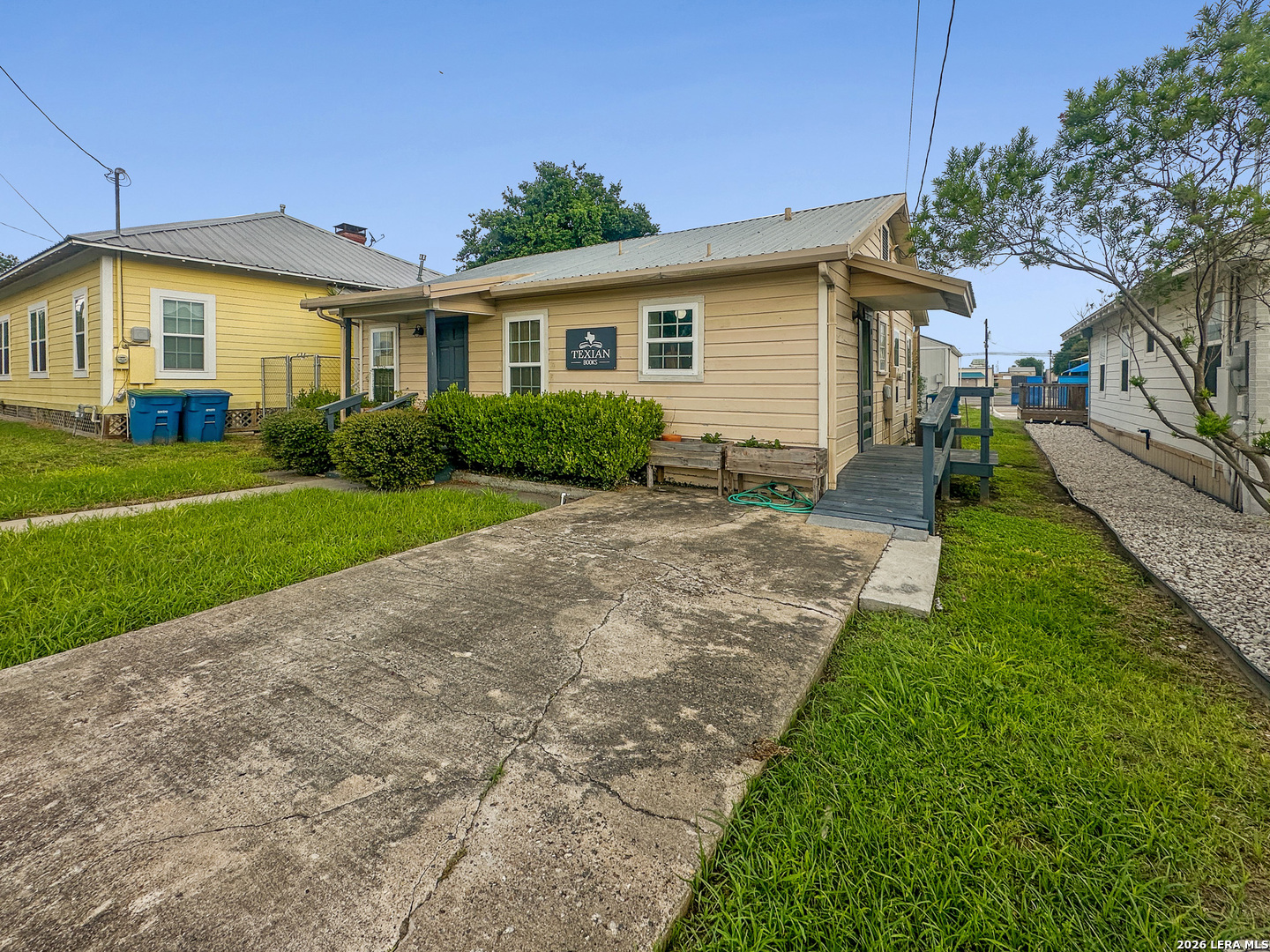 108 E Hefferman Street Beeville TX 78102