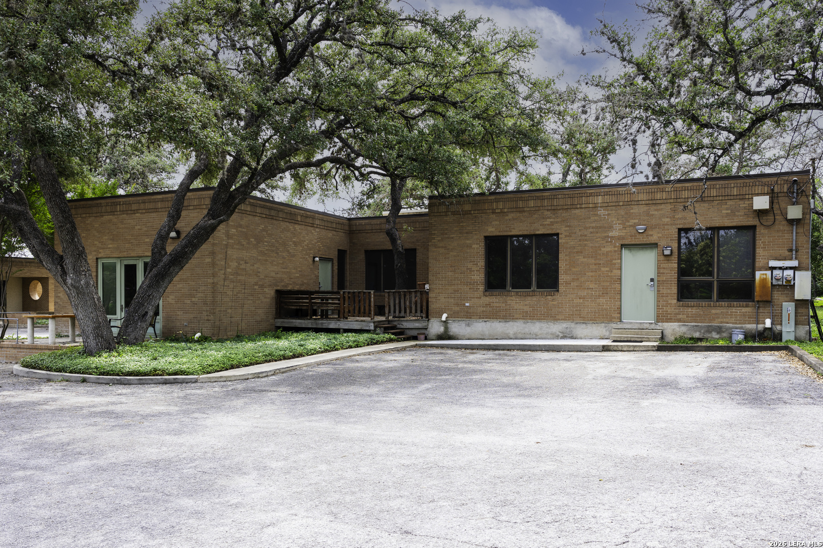 13438 Bandera Helotes TX 78023