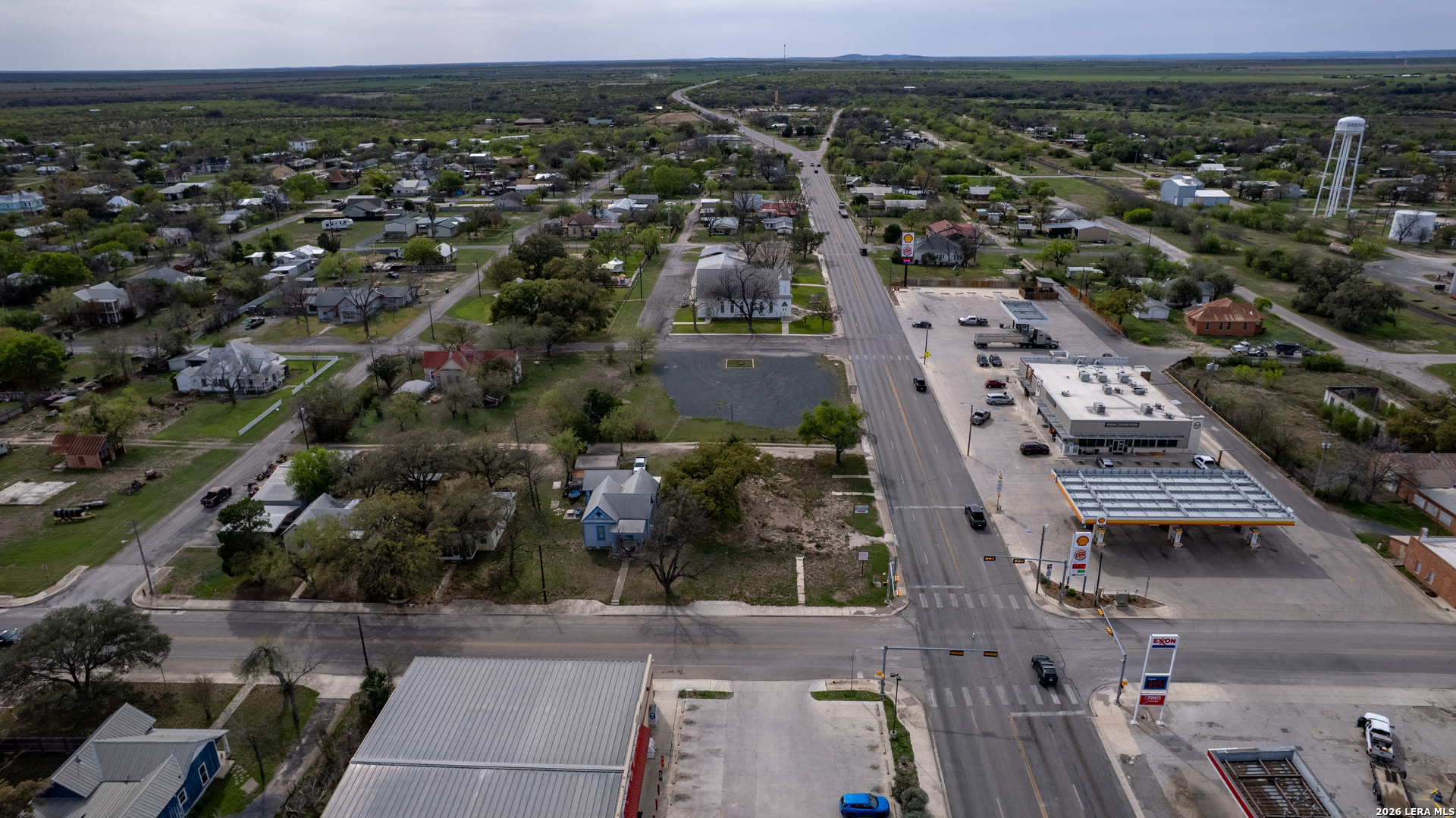 101 S Center Street Sabinal TX 78881
