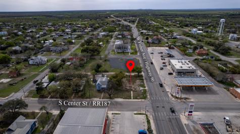 101 S Center Street Sabinal TX 78881