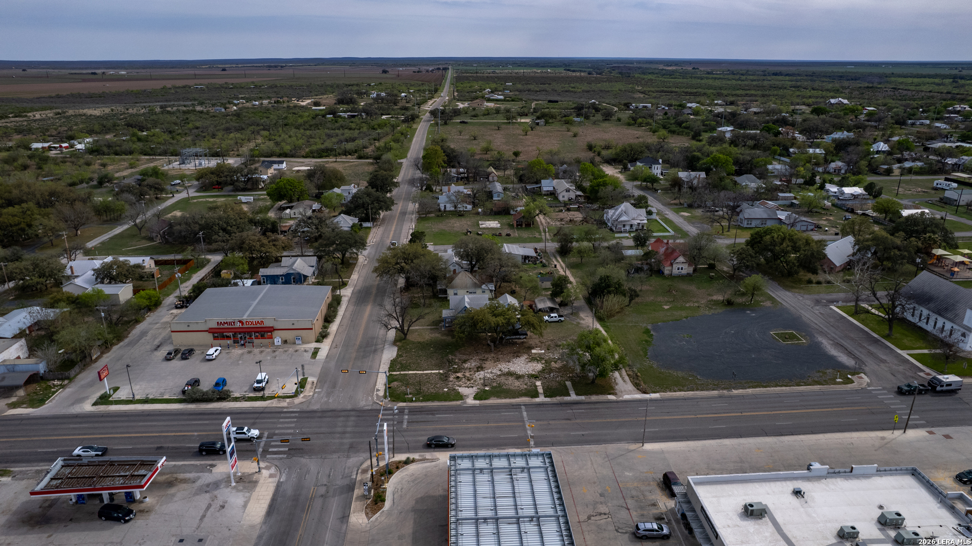 101 S Center Street Sabinal TX 78881